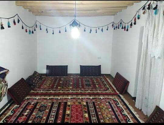 اجاره اقامتگاه بومگردی سنتی در رابر کرمان