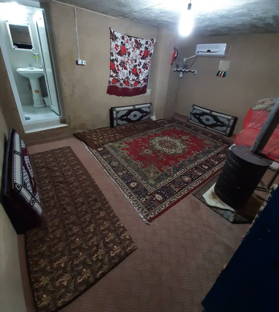 اجاره بومگردی سنتی در تلوباغ ساری - ممرز