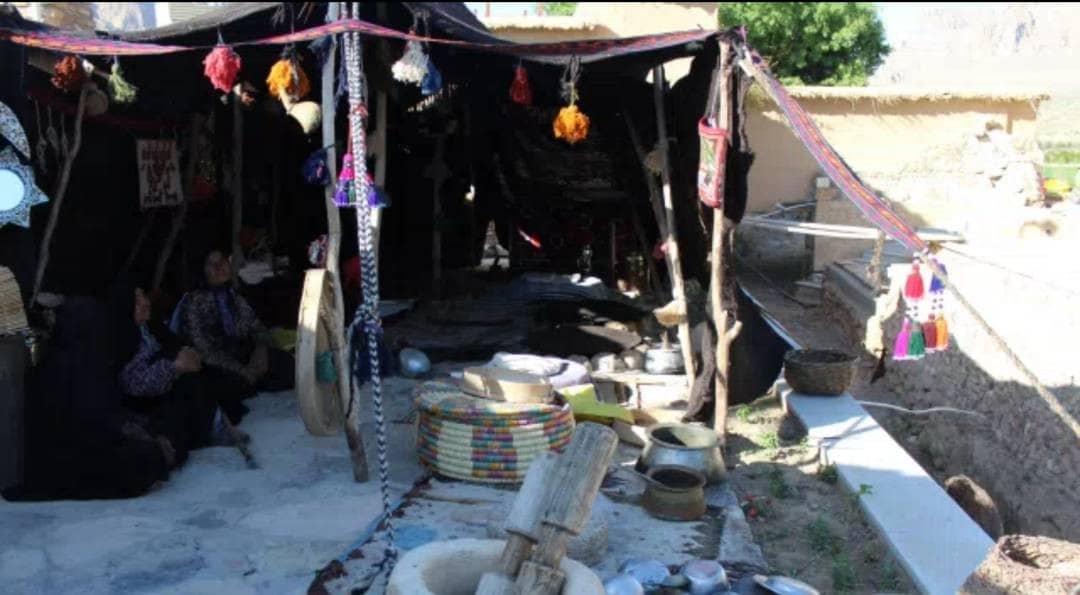 اجاره سیاه چادر عشایری در استهبان درب قلعه