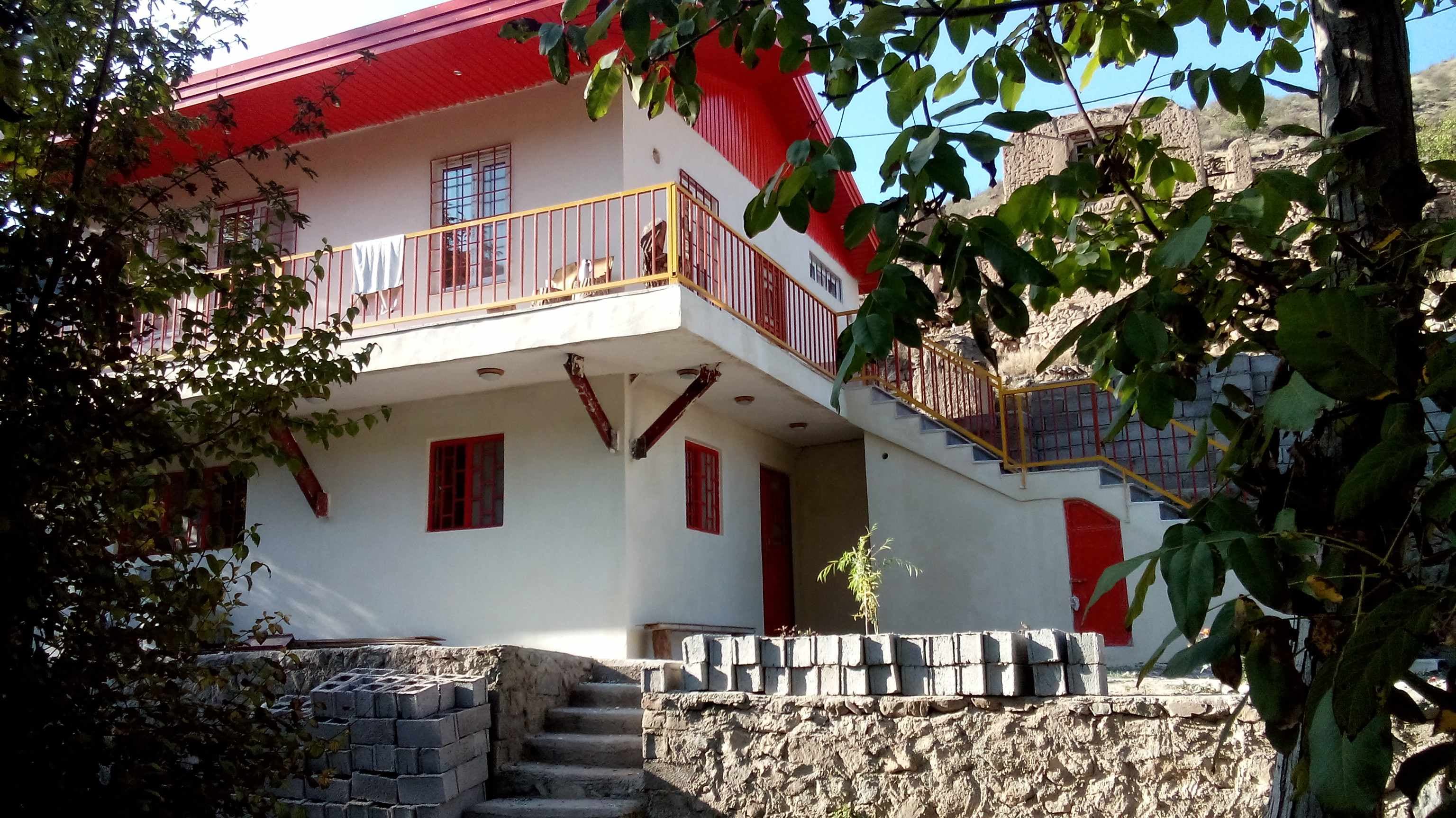 اجاره ویلا کوهستانی در گلوسنگ کلیبر
