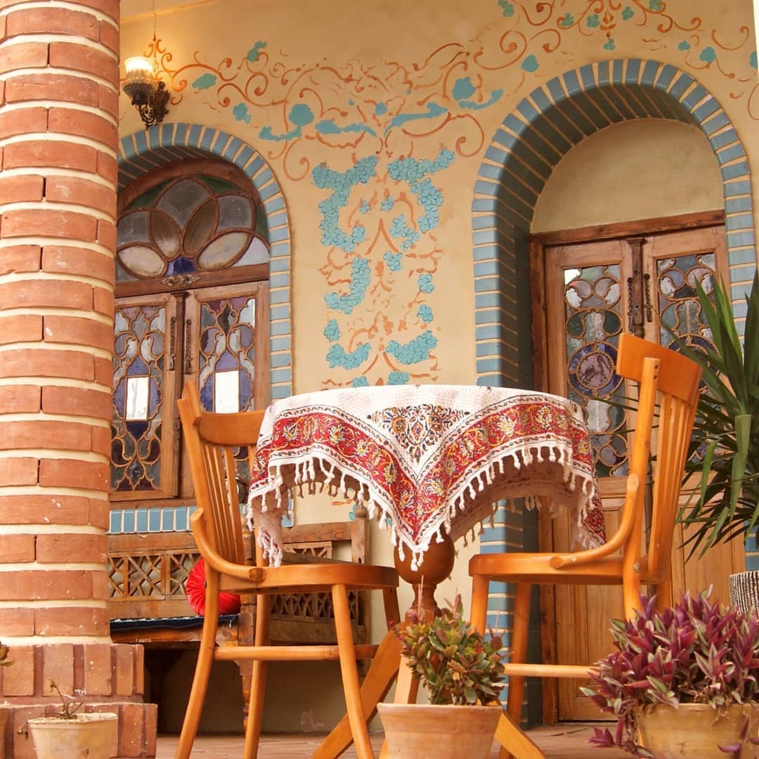 اجاره اقامتگاه بومگردی سنتی در امین آباد قرچک