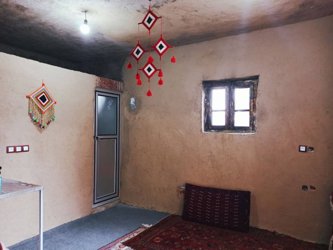 اجاره کلبه سنتی کاهگلی در بهشتی کلاله - توسکا