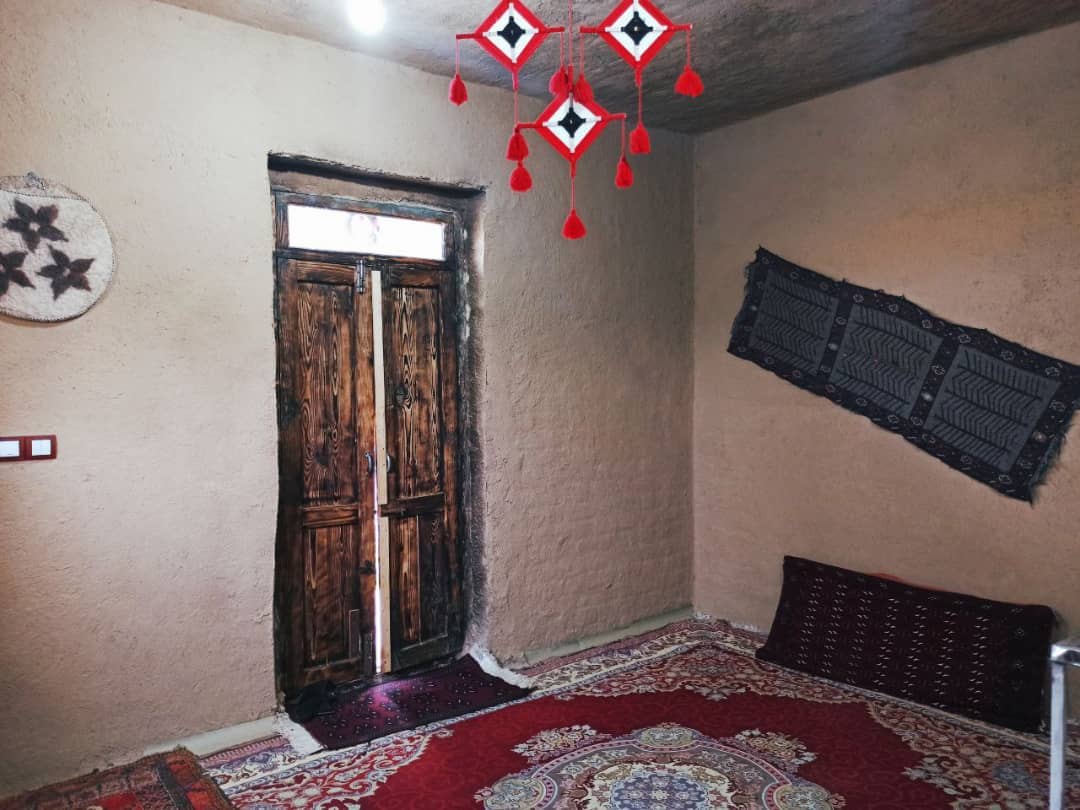 اجاره کلبه سنتی کاهگلی در بهشتی کلاله - توسکا