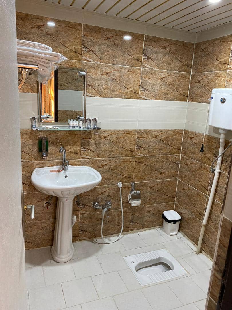 اجاره هتل 4 تخته در سعیدیه همدان - تکخواب