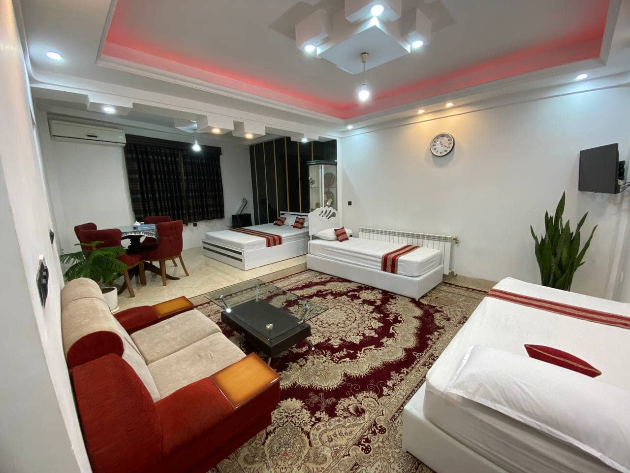 اجاره هتل آپارتمان چهارتخته vip در بندرگز - 303