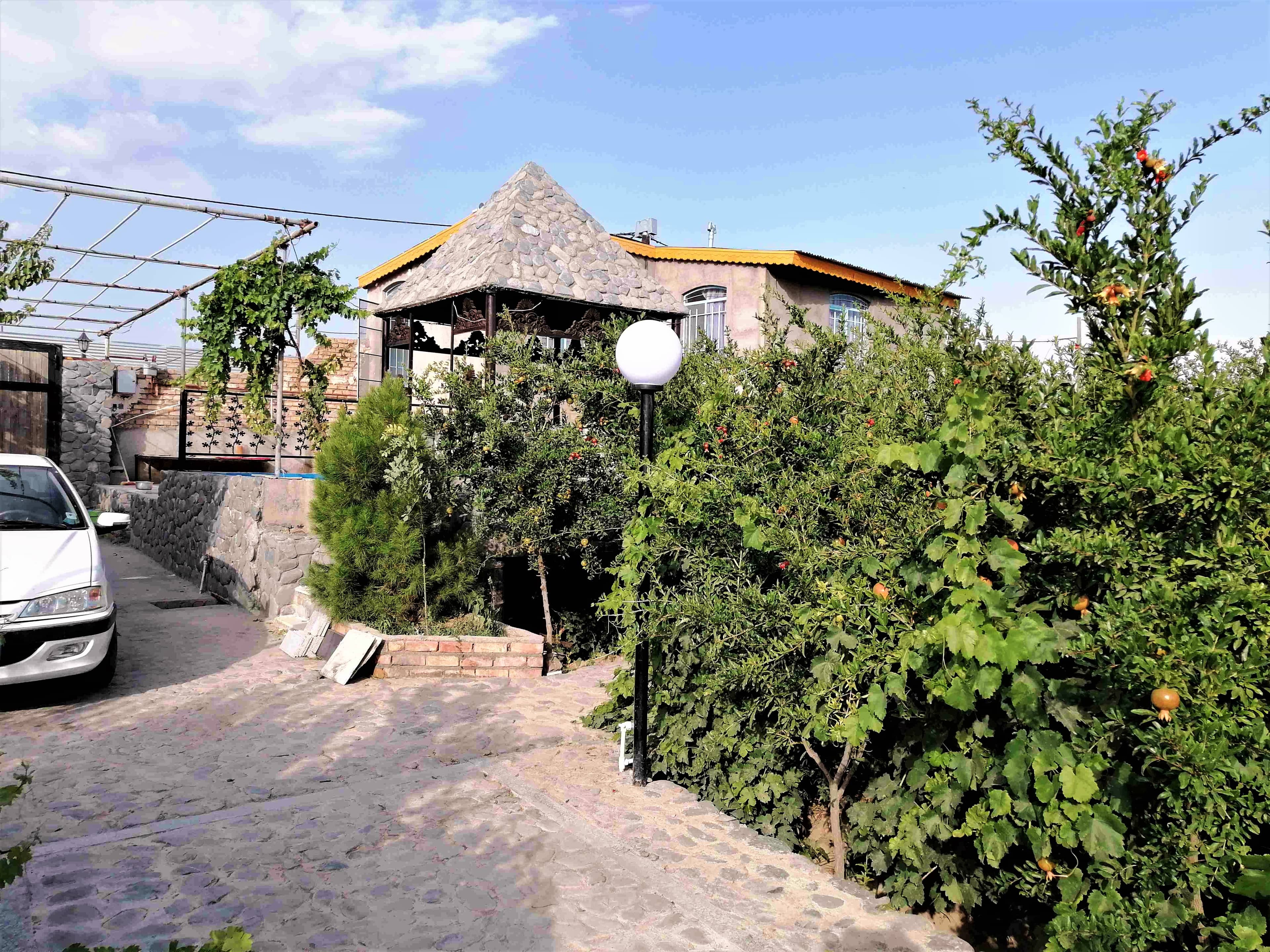 اجاره باغ ویلا استخردار در شهدا نیشابور