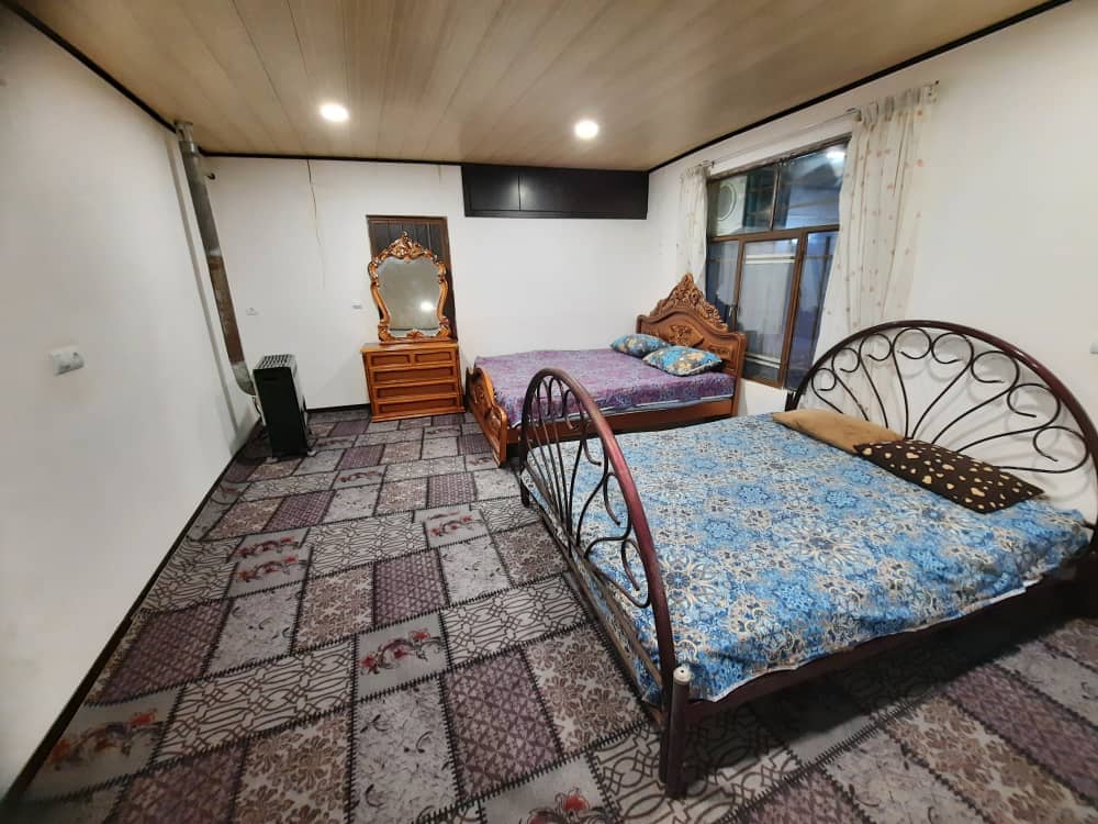 اجاره ویلا لب آب در اردال باغبهادران-دوخوابه 130 متری