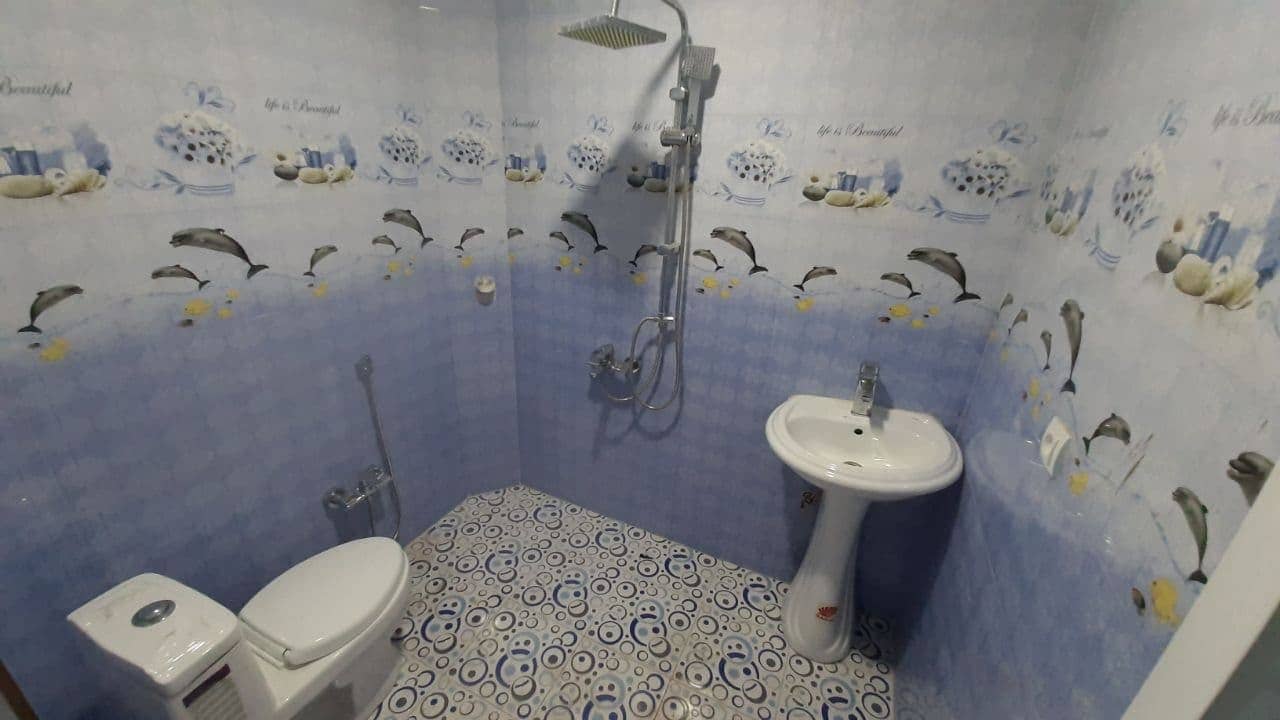 اجاره روزانه منزل ویلایی دوخوابه در پارک بنگسار سیراف-همکف150 متر