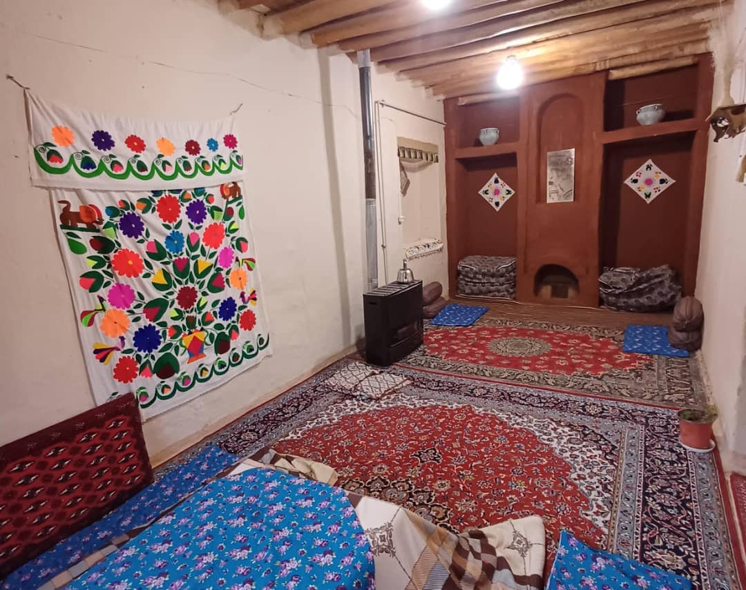 اجاره اقامتگاه بومگردی در مجن - 70 متری