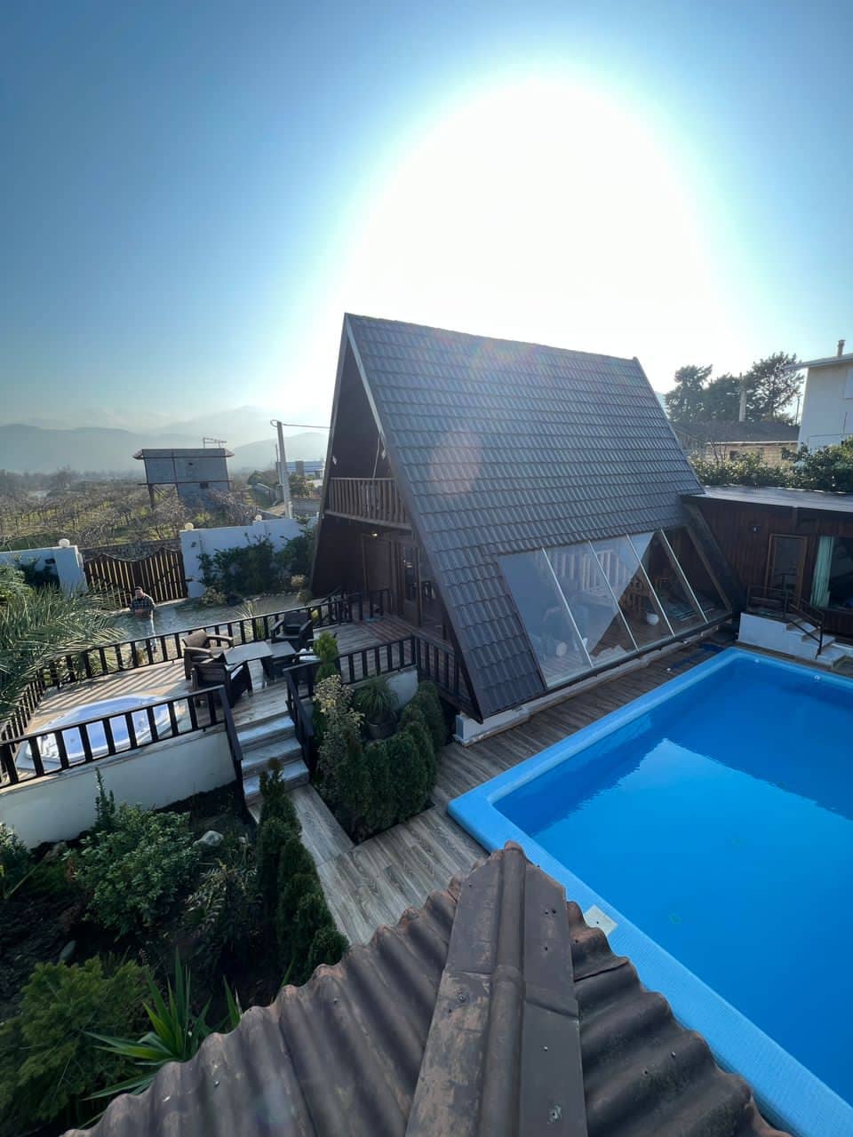 اجاره ویلادوبلکس با جکوزی در نیاسته رامسر - رویال