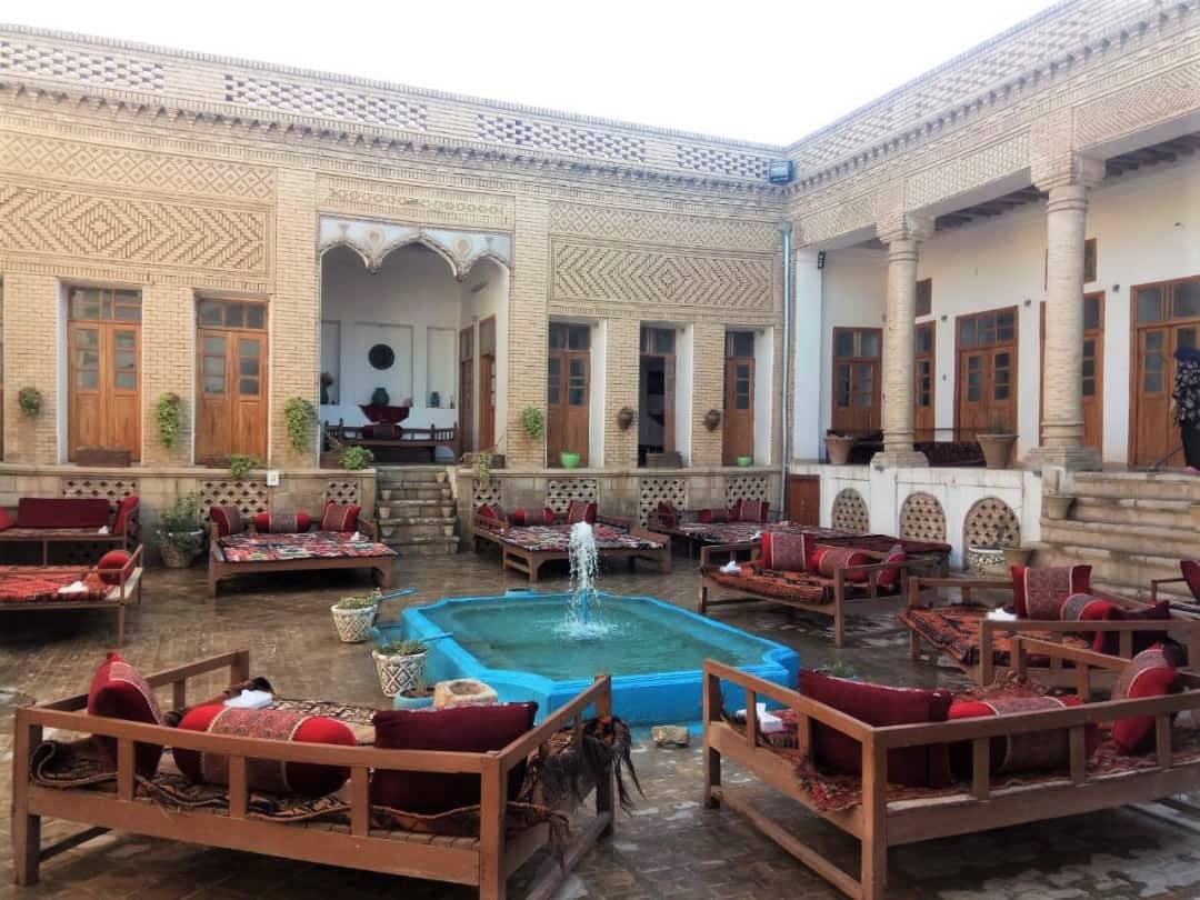 اجاره اتاق سنتی در گرایمی بهبهان - آخالو