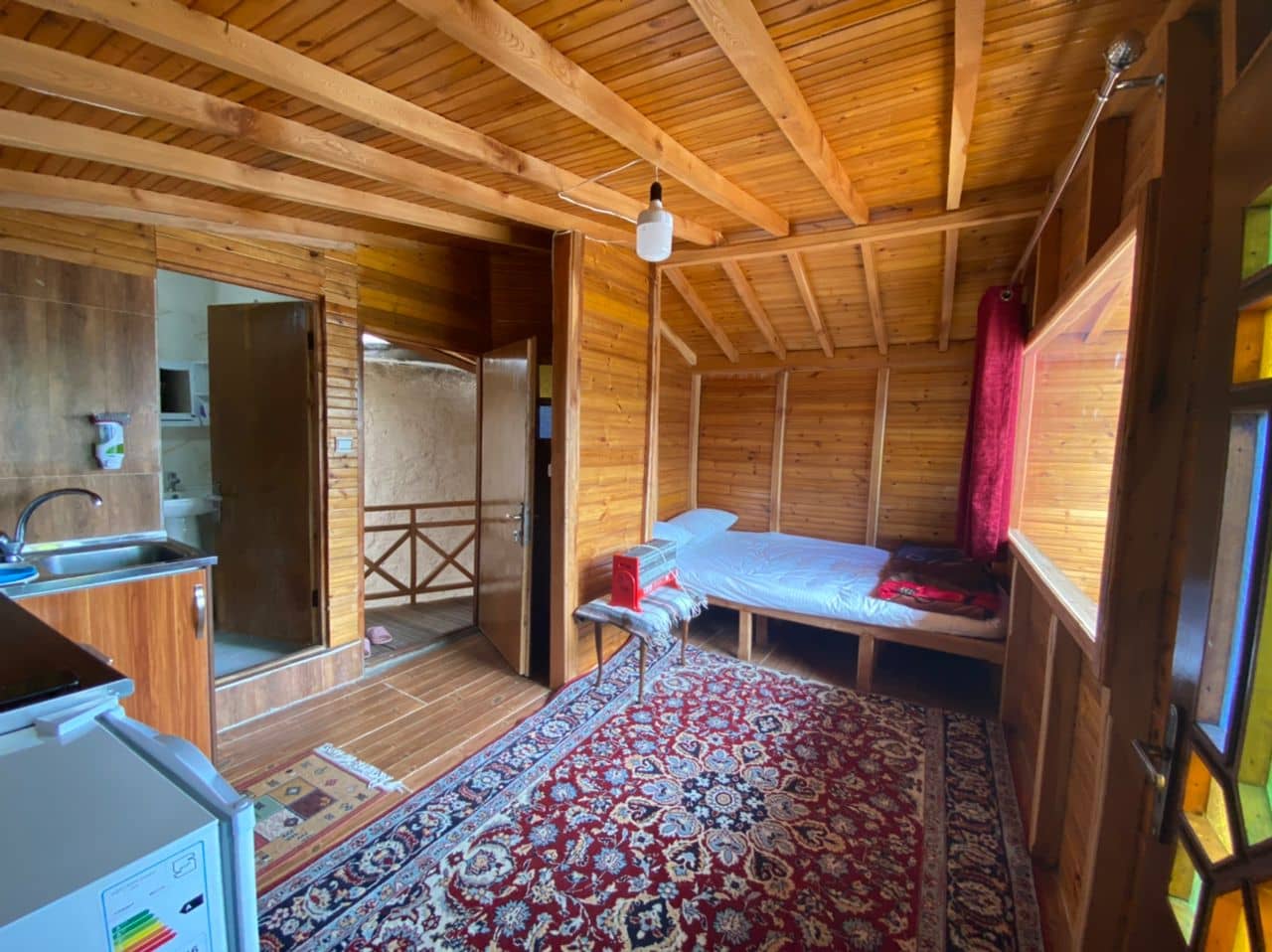 اجاره کلبه چوبی در اساس پل سفید - چوبی