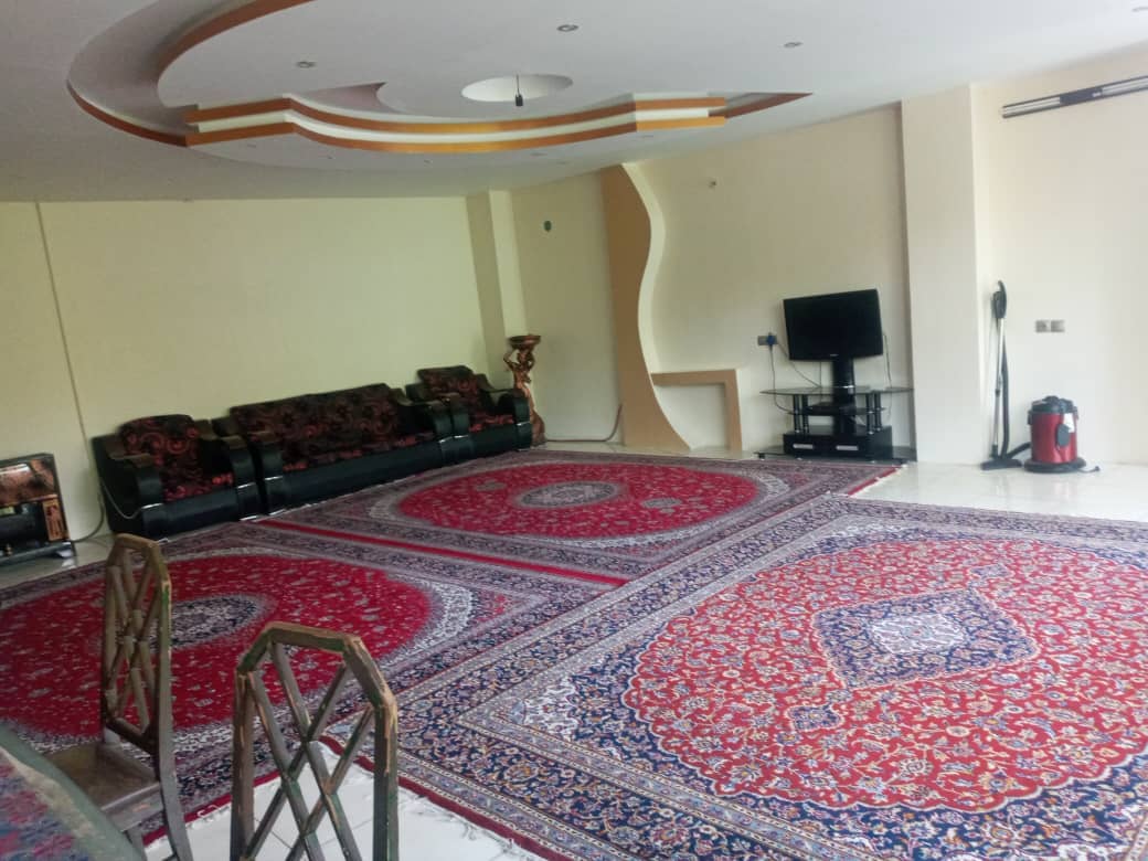 اجاره ویلا استخر سرپوشیده آبگرم در باغ بهادران