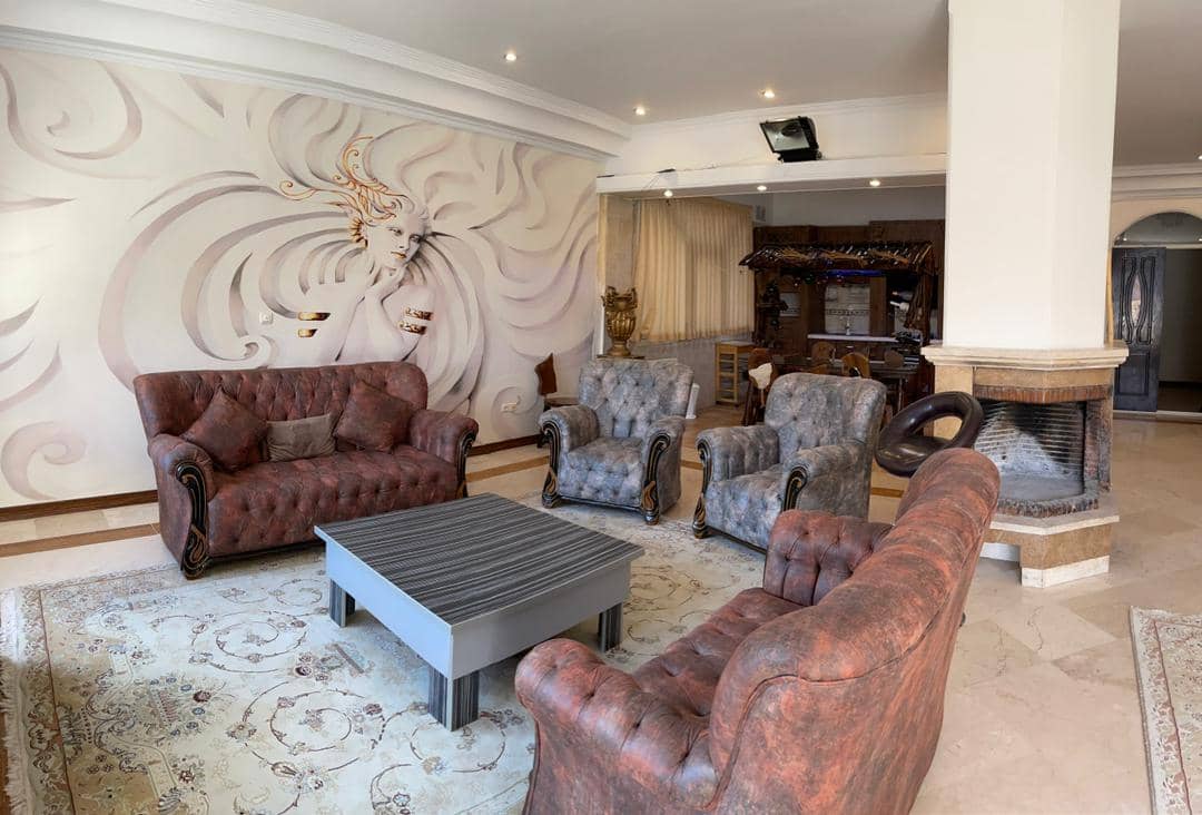 اجاره ویلا با استخر سرپوشیده آبگرم در اوشان