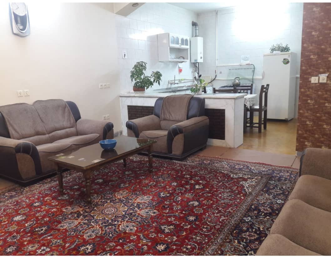 منزل مبله در رودکی اصفهان - آفتاب