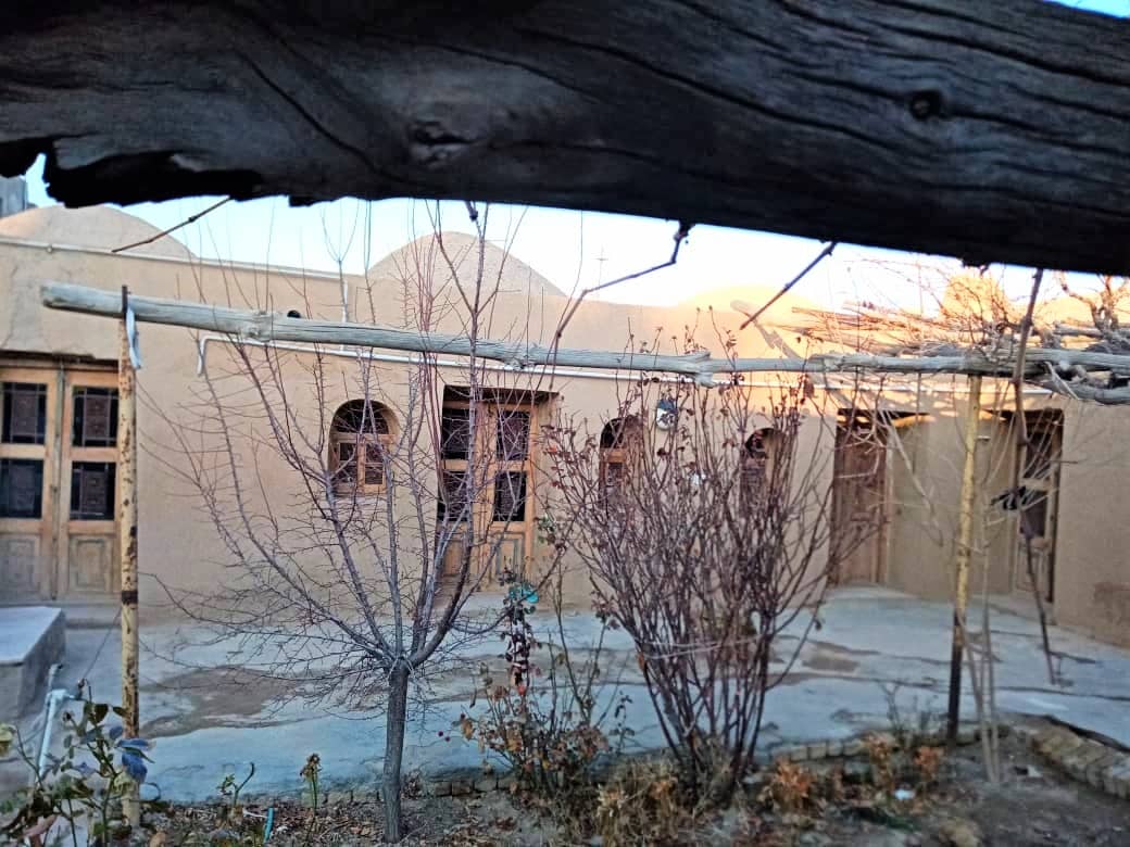 اجاره اقامتگاه بومگردی در قوشه دامغان - 18متری