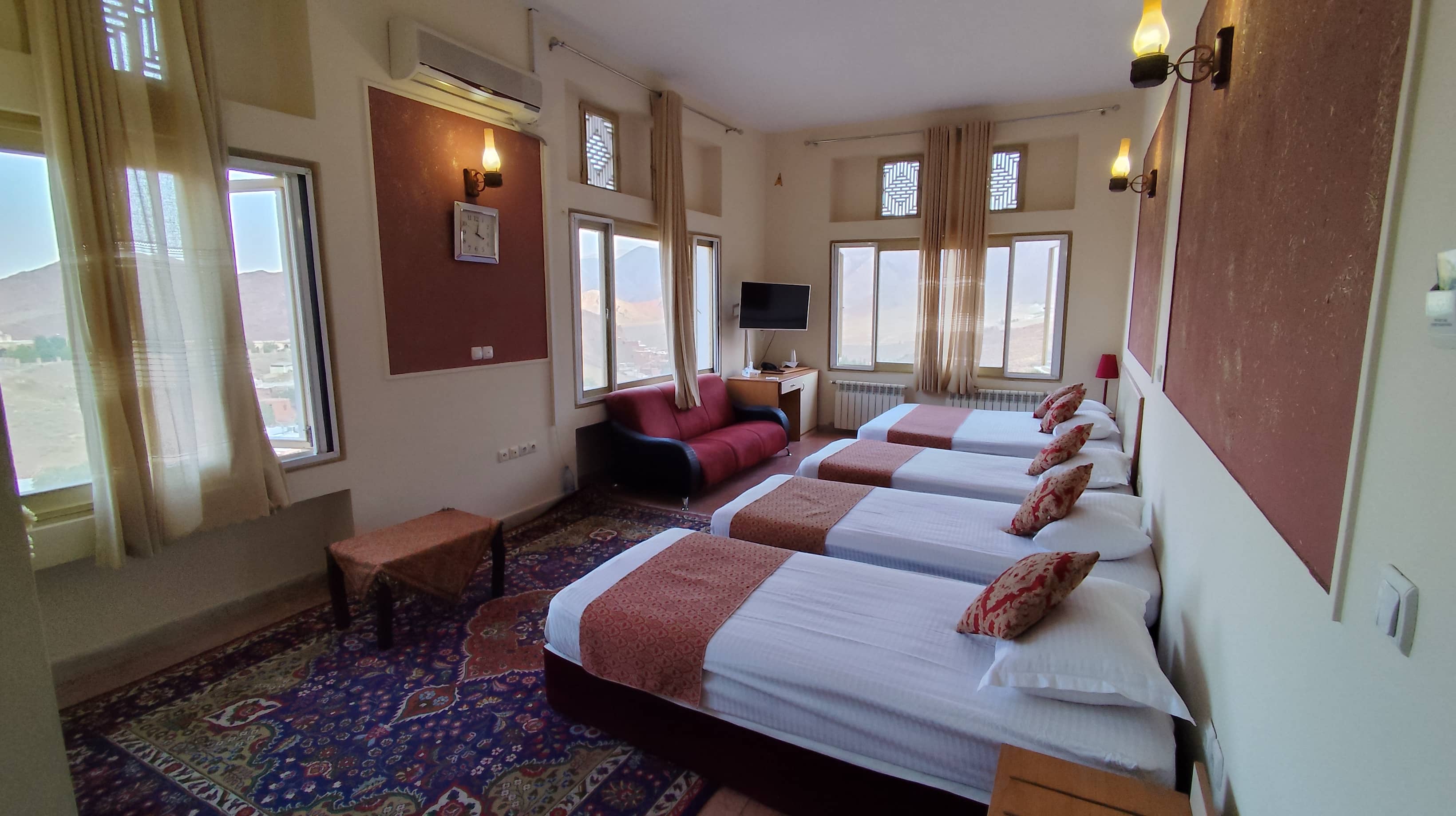 اجاره هتل آپارتمان در ابیانه - 5تخت