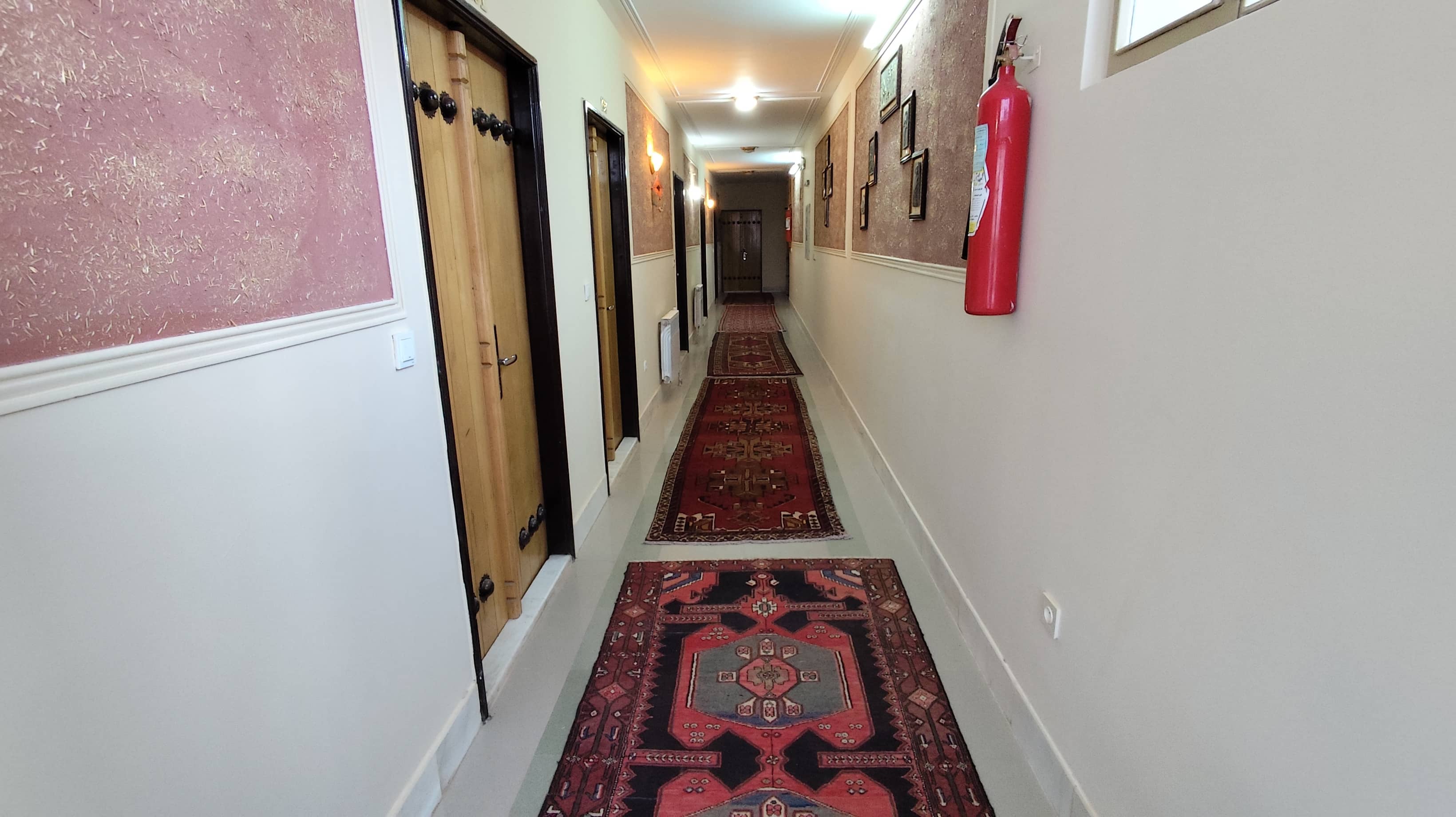 اجاره اتاق در ابیانه اصفهان - 5تخت سینگل