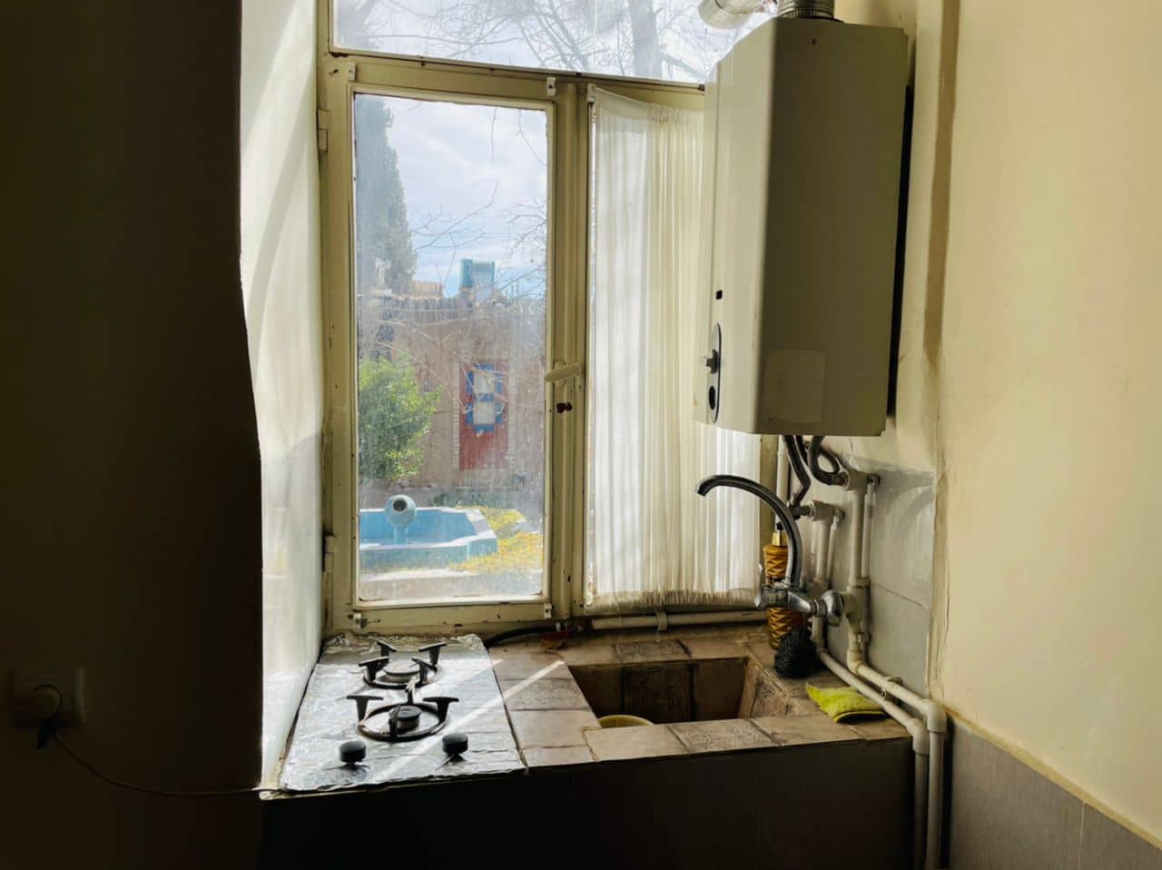 اجاره اقامتگاه بومگردی در شهربابک کرمان - فیروزه