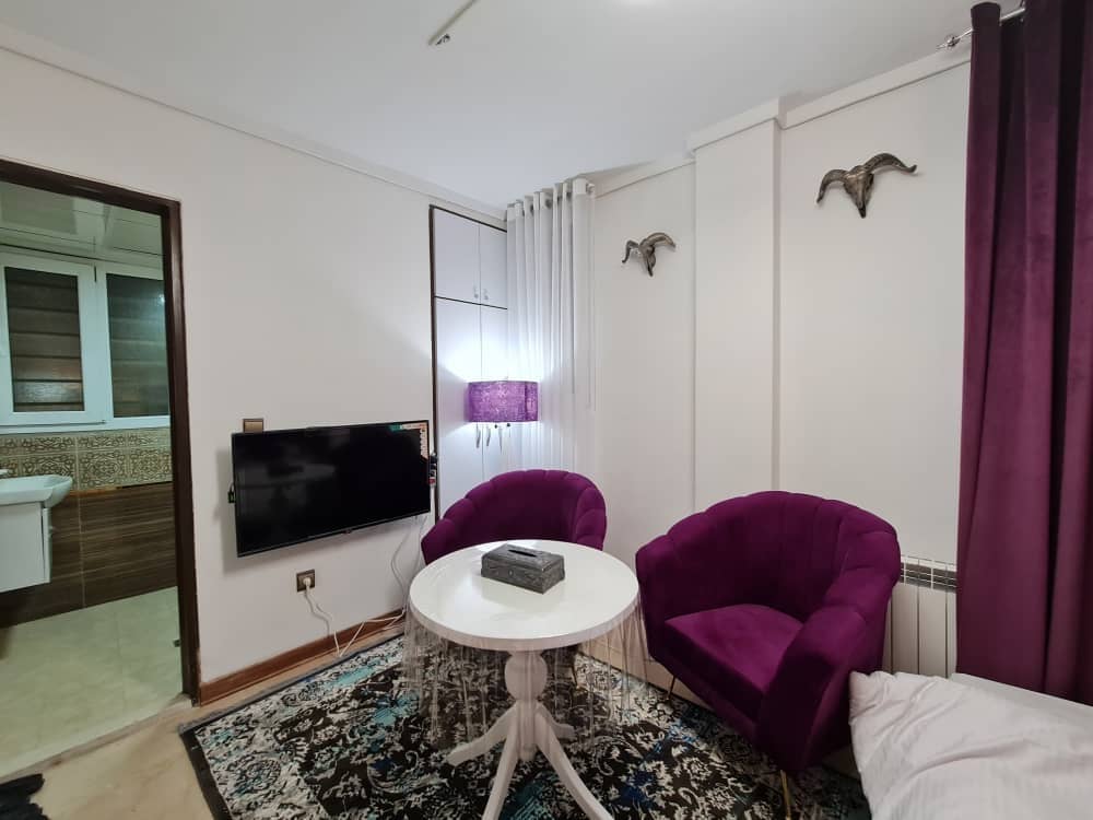 اجاره سوئیت مبله در اندرزگو a2 - شمال تهران