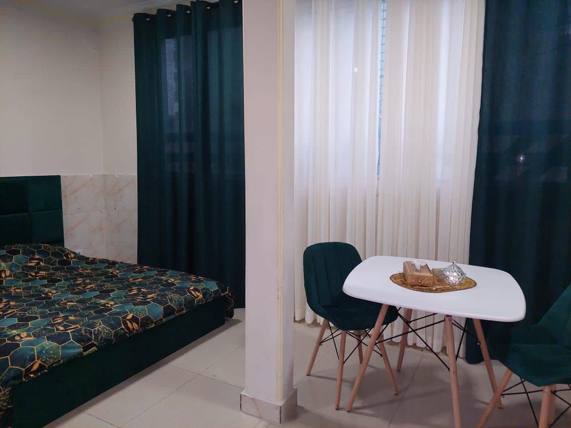 اجاره سوئیت آپارتمان مبله در آزادی - مرکز شهر تهران