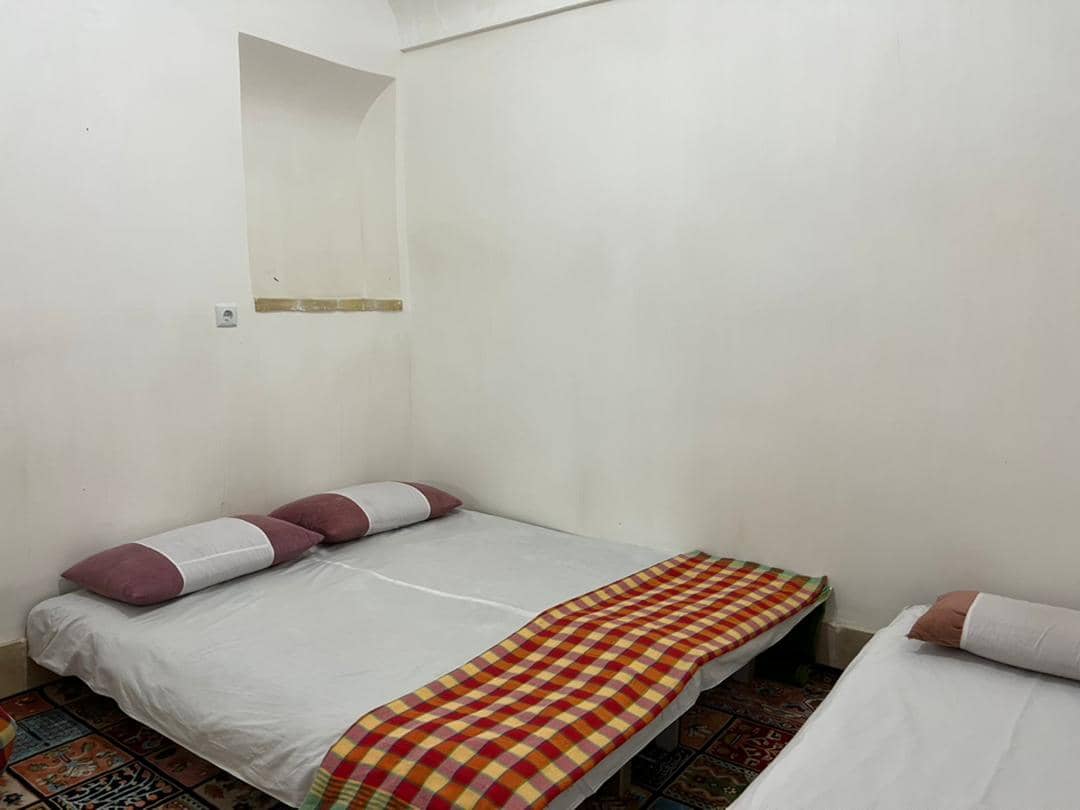 اجاره خانه سنتی در بلوار امام یزد - آلاله