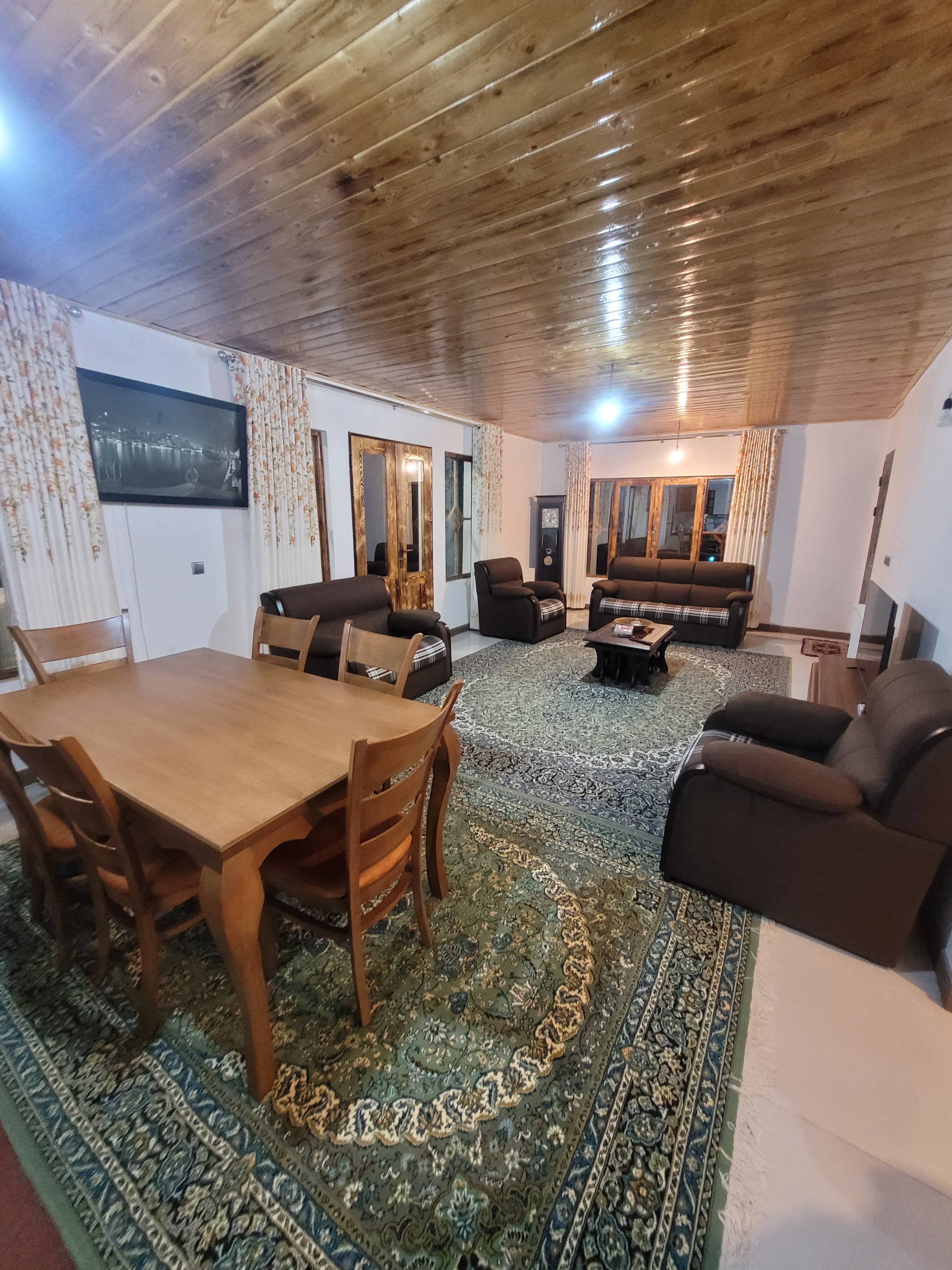 اجاره ویلا جنگلی دوخواب در روستای طویر مرزن آباد