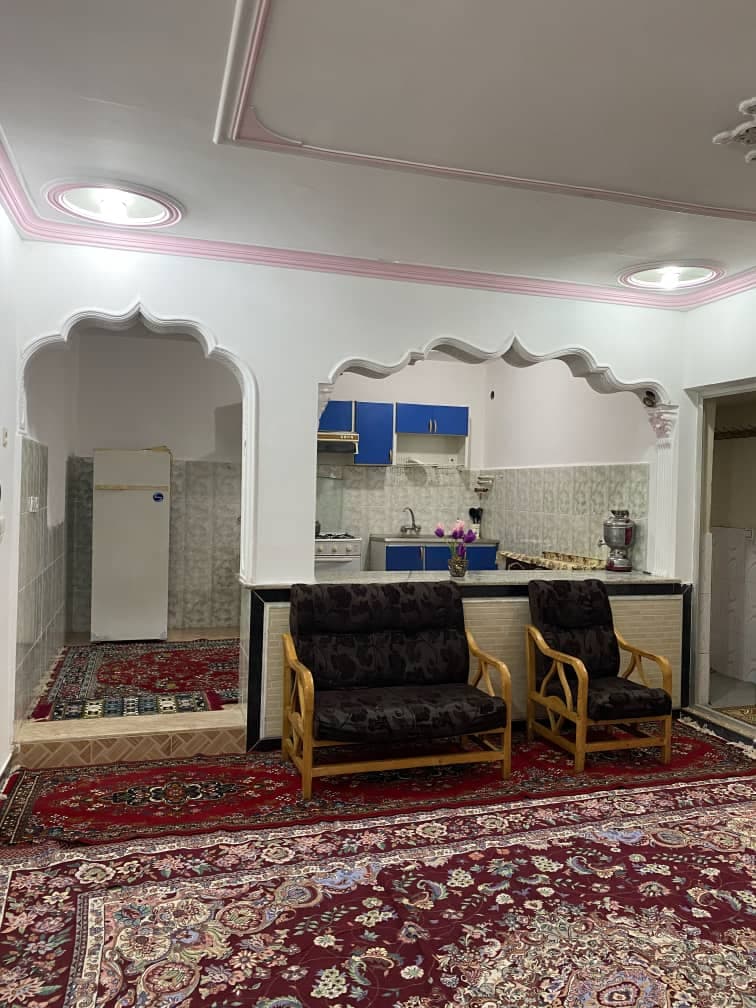 آشپزخانه و سالن