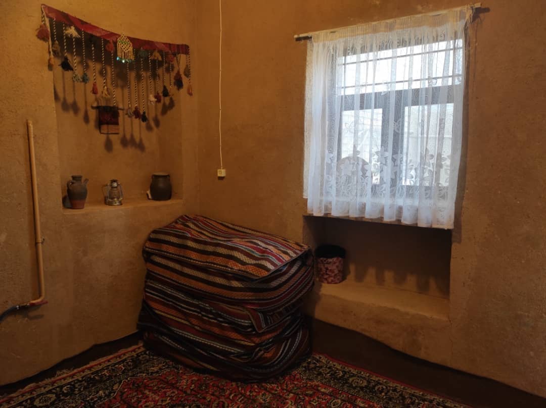 اجاره اتاق سنتی در جعفرآباد بوانات - سبلان