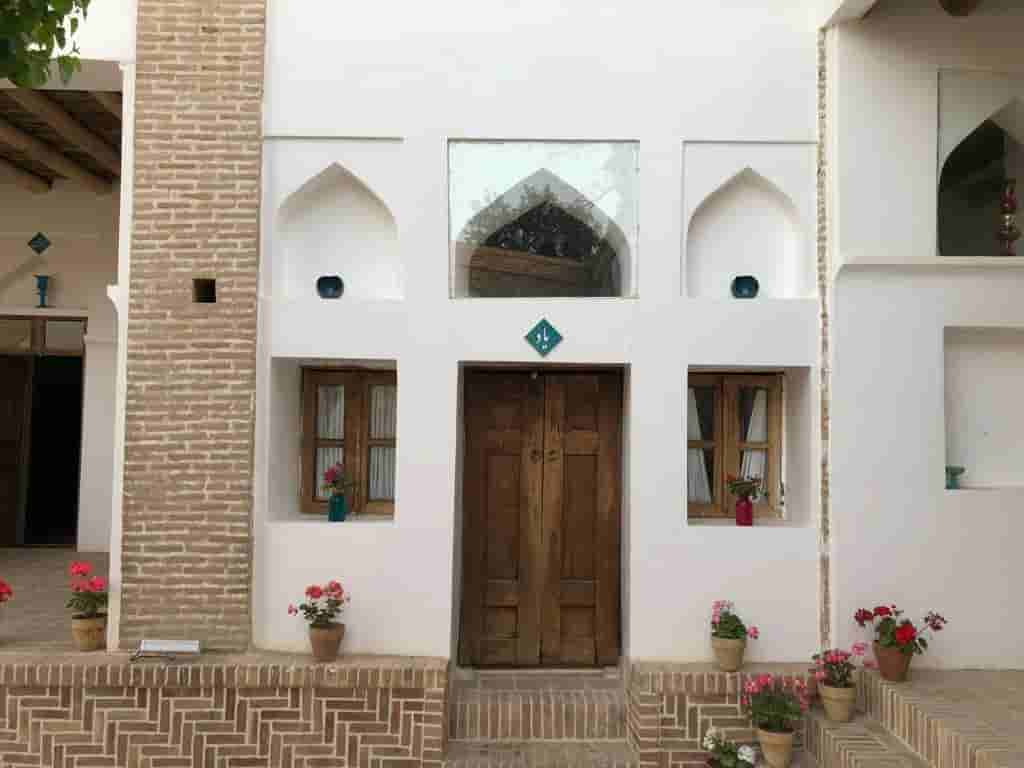 عکس اجاره خانه سنتی در آزادی تفرش - یاد