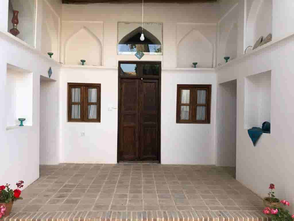 عکس اجاره اتاق سنتی در آزادی تفرش - آینه