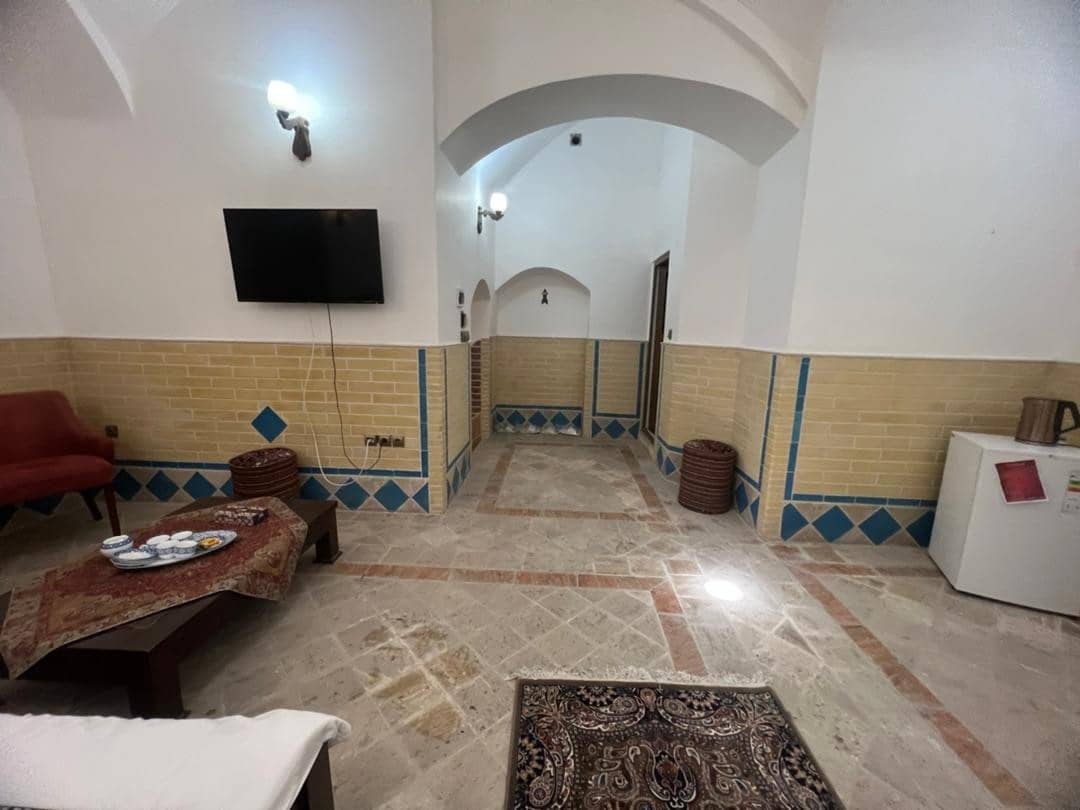 اجاره اتاق سنتی 4تخته در مهدی یزد