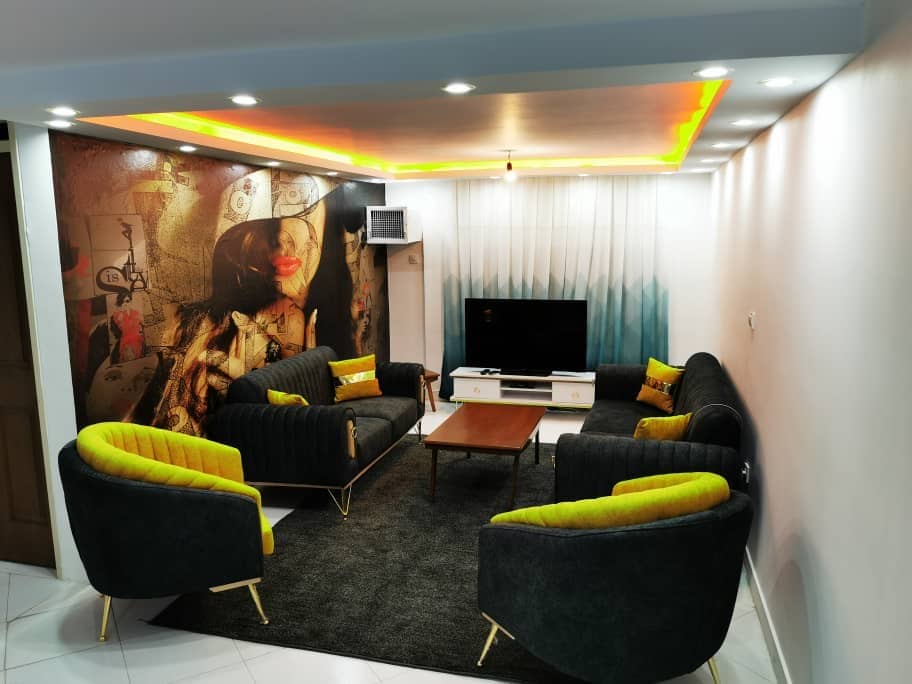 اجاره آپارتمان مبله دوخوابه در غرب تهران - سعادت آباد طبقه ی اول