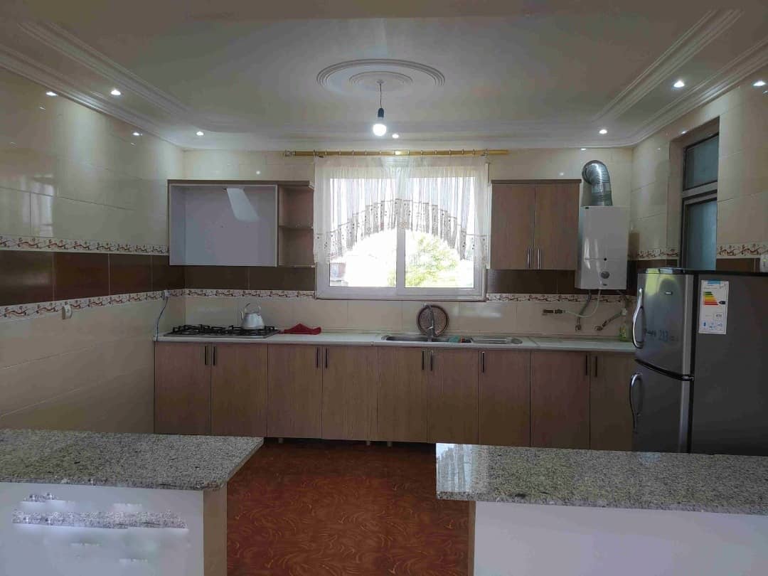 اجاره ویلا نزدیک ساحل در اسالم