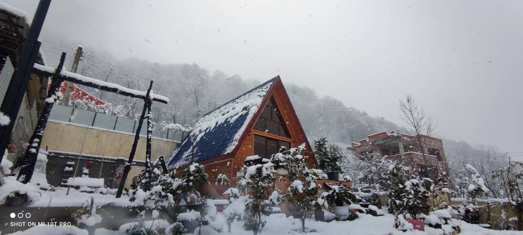 اجاره کلبه سوئیسی جکوزی دار در روستای جوارم - زیرآب