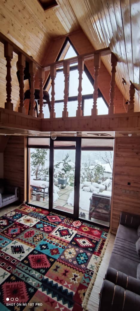 اجاره کلبه سوئیسی جکوزی دار در روستای جوارم - زیرآب