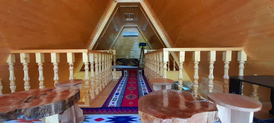 اجاره کلبه سوئیسی جکوزی دار در روستای جوارم - زیرآب