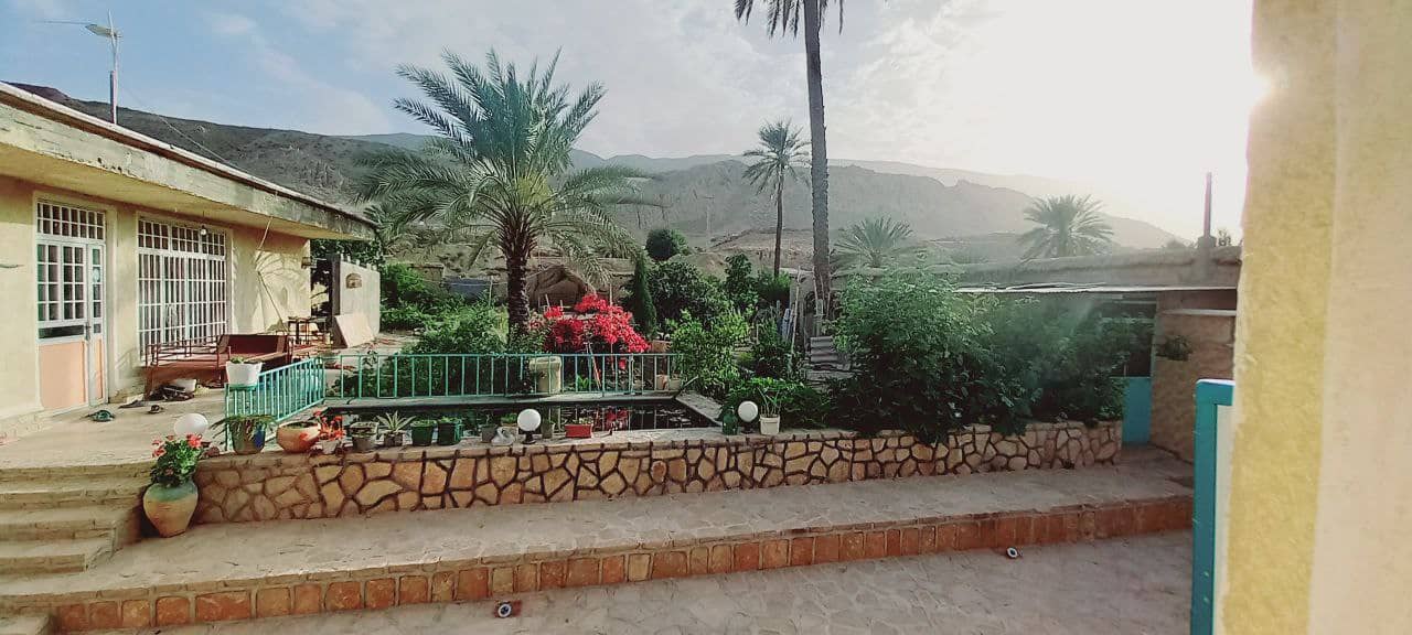 اقامتگاه بومگردی در روستای بادنجان جهرم- مهتاب