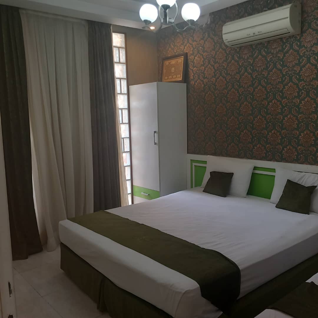 اجاره هتل آپارتمان شش تخته یه خوابه در امام رضا مشهد