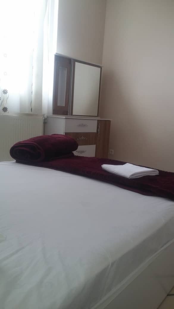 اجاره آپارتمان اجاره ای دو خواب در هفت تنان شیراز_2