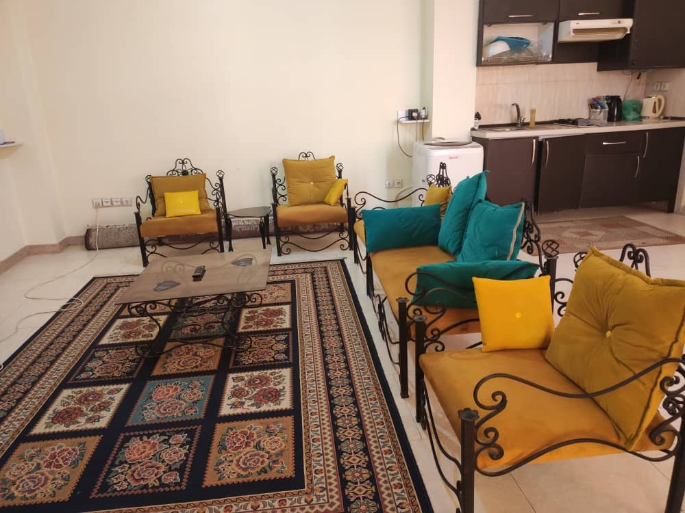 اجاره آپارتمان یک خوابه 85 متری در گلشهر بندر عباس - طبقه 3