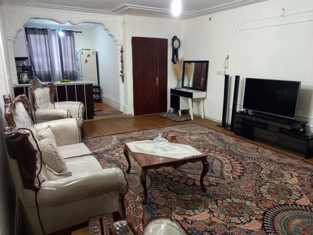 اجاره منزل مبله در دانش آموز - دوخوابه طبقه دوم