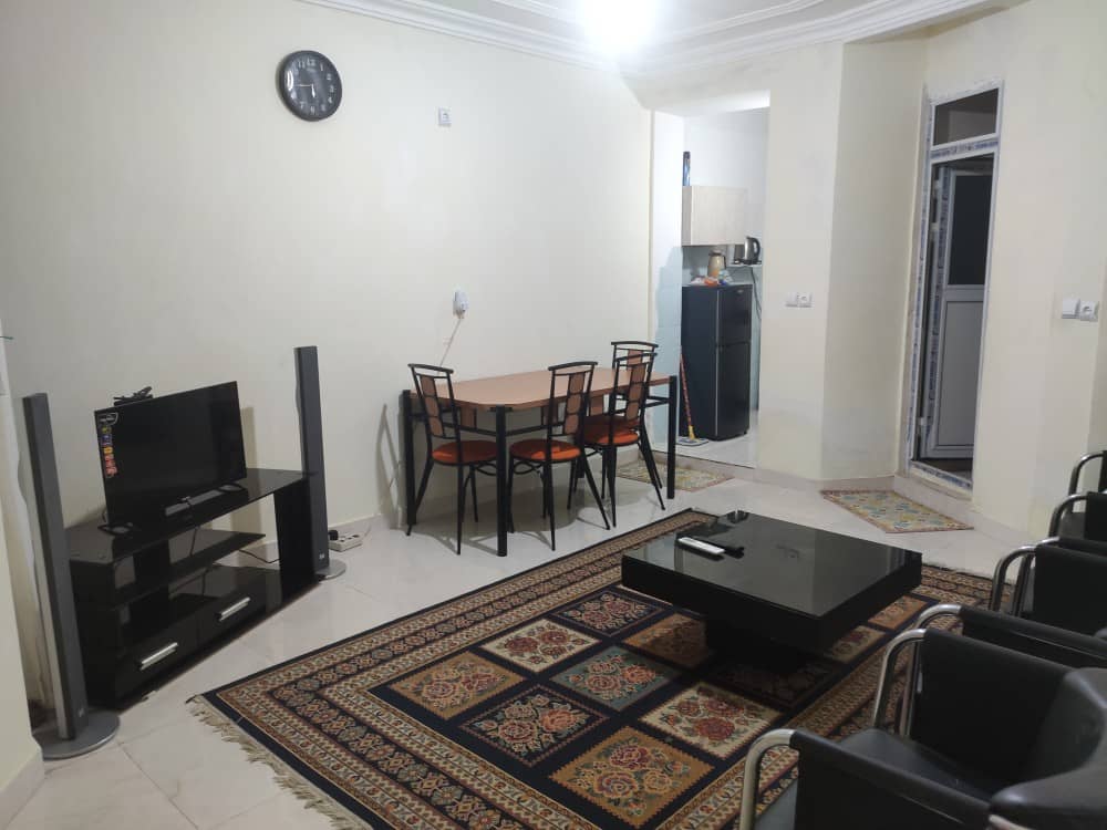 اجاره منزل ویلایی یک خوابه 65 متری همکف در خیابان داماهی بندر عباس - شرقی