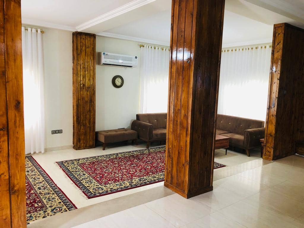 اجاره ویلا پنج خوابه نزدیک ساحل در باغات چالوس