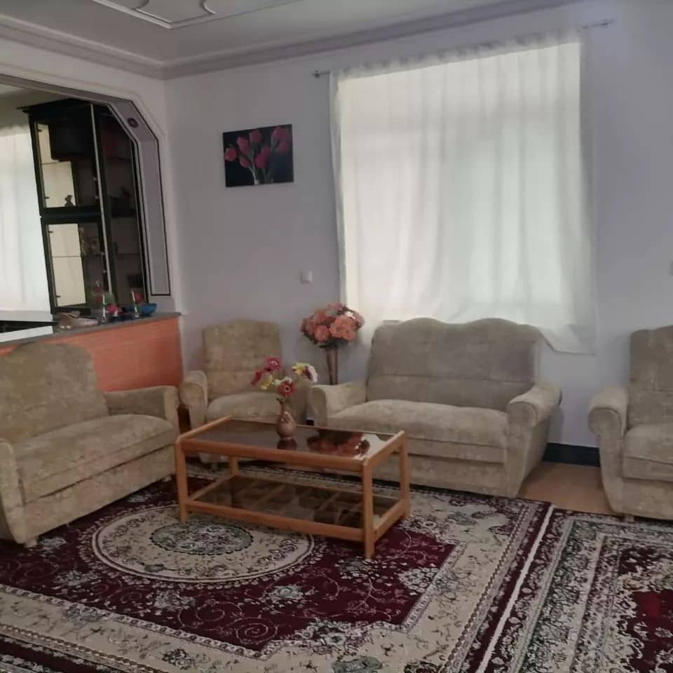 اجاره ویلا در خیابان آزادگان شهر بره سر - تک خواب