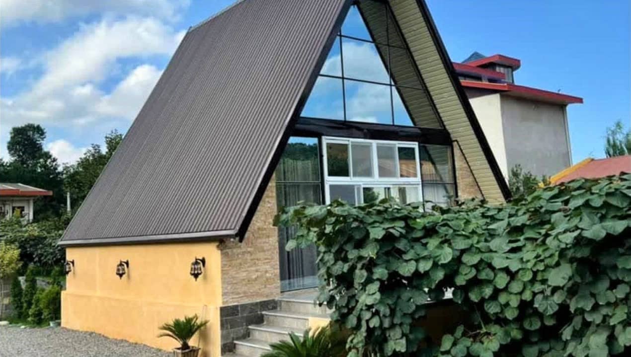 اجاره کلبه سوئیسی جنگلی در تنکابن - جاده دوهزار