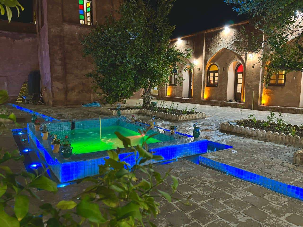 اجاره اتاق سنتی در هاشم آباد دره شهر - 5