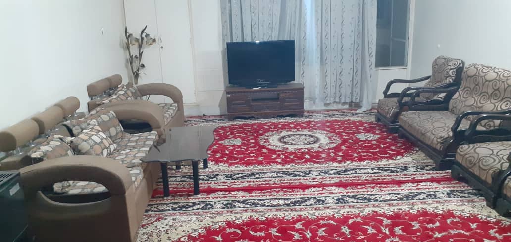 اجاره متزل تک خوابه نزدیک دریاچه باغ فدک اصفهان-طبقه اول