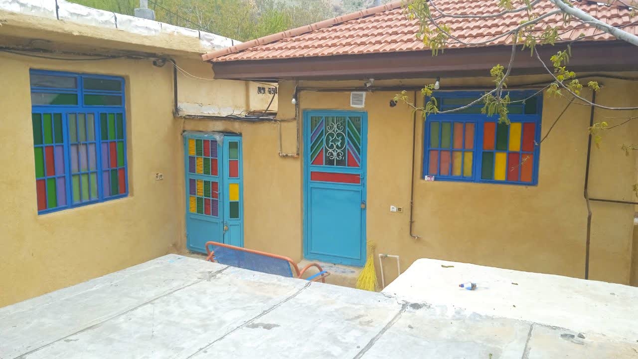 اجاره اتاق سنتی در کهکران سپیدان - 16 متری