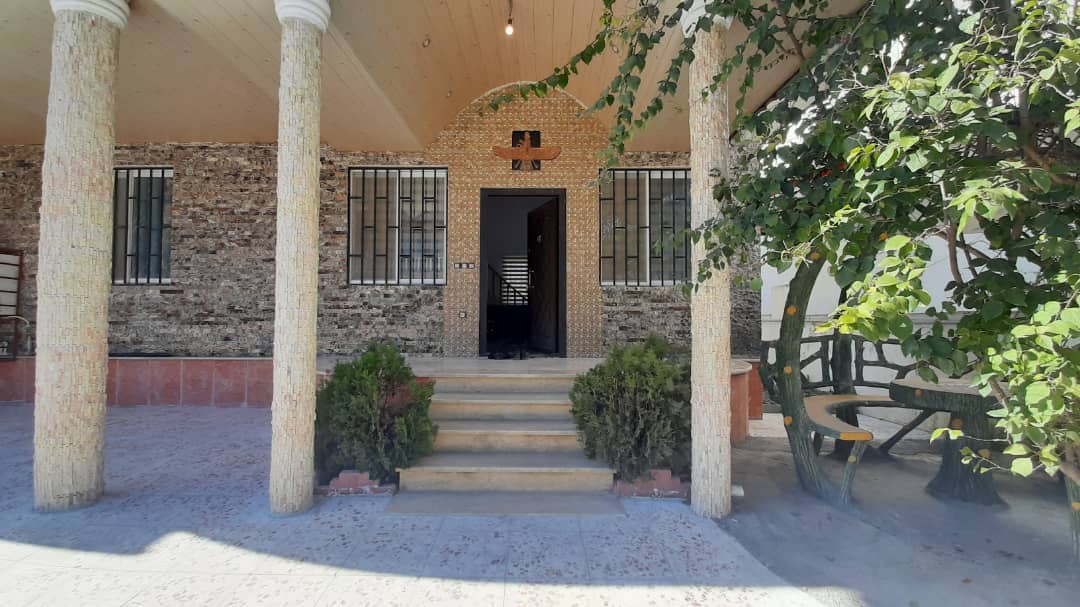 اجاره ویلا استخر سرپوشیده آبگرم در نمک آبرود